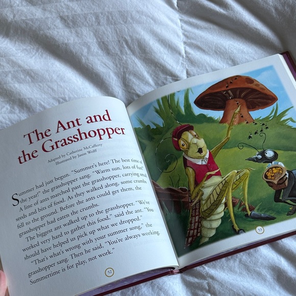 New 3-Minute Stories Best-Loved Tales Hardcover Book - Picture 6 of 6